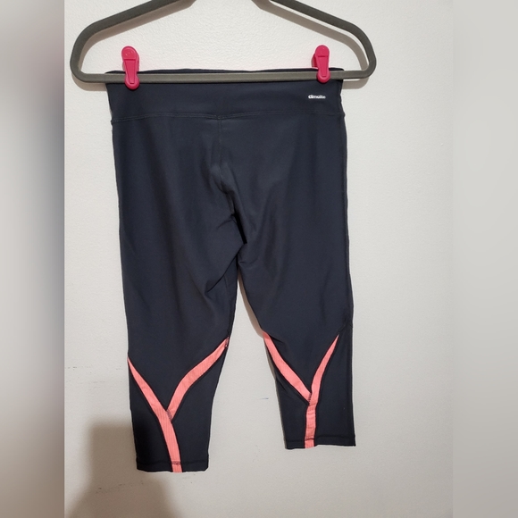 Adidas Climalite Pink Grey Crop Leggings. Size Medium - Picture 3 of 4